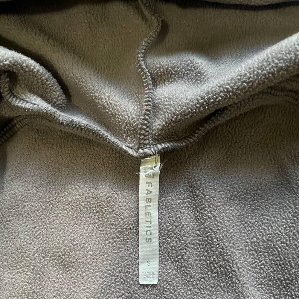 Zip Up Fabletics Jacket - Picture 5 of 6